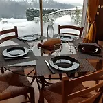 Chalet Le 