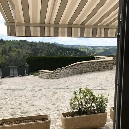 Chalet Le 